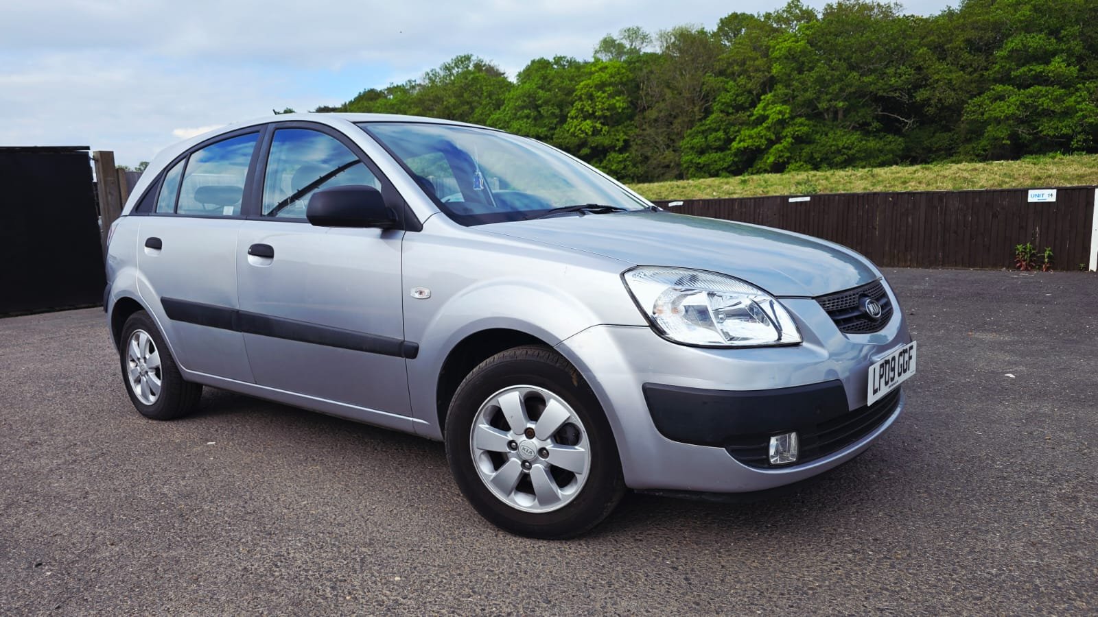 2009 KIA RIO 1,745 71,000 MI PETROL MANUAL COMPARE... photo